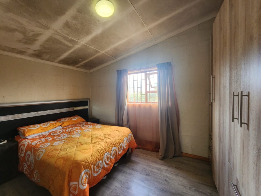 2 Bedroom Property for Sale in Parkdene Western Cape